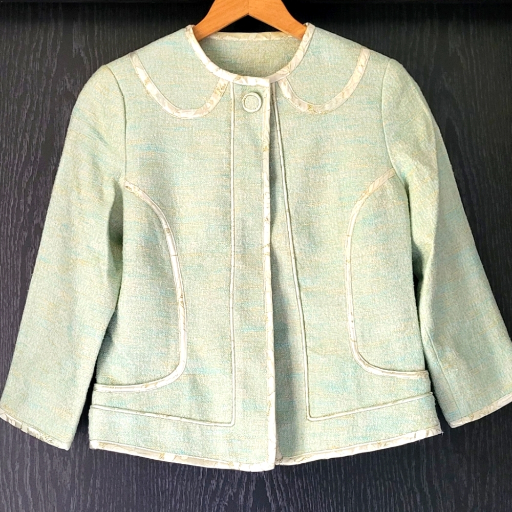 Walter vintage-style cropped bouclé blazer in mint green tweed